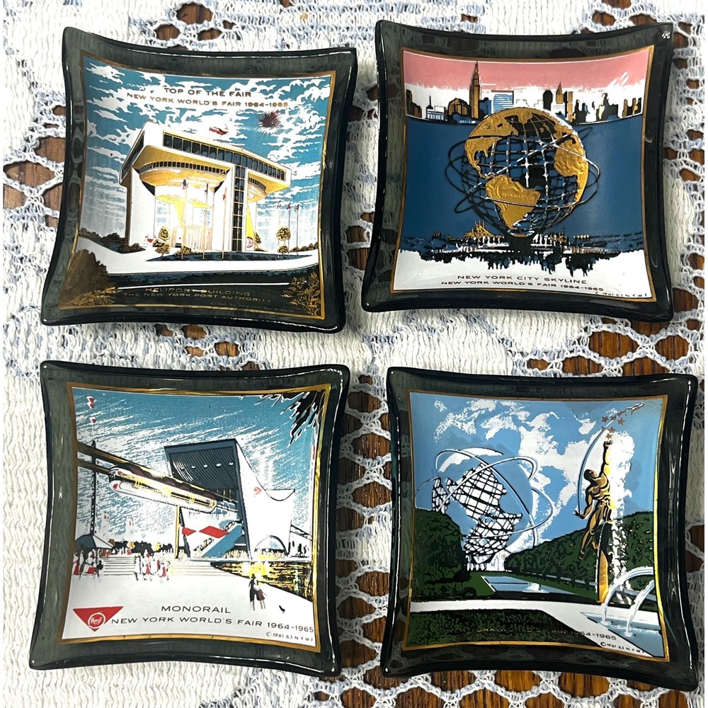 New York 1964-1965 World's Fair Glass Mini Trays, Vintage